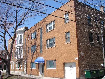 Building Photo - 3701 N Southport Ave