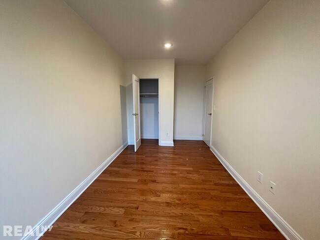 Building Photo - 1520 Saint Nicholas Avenue