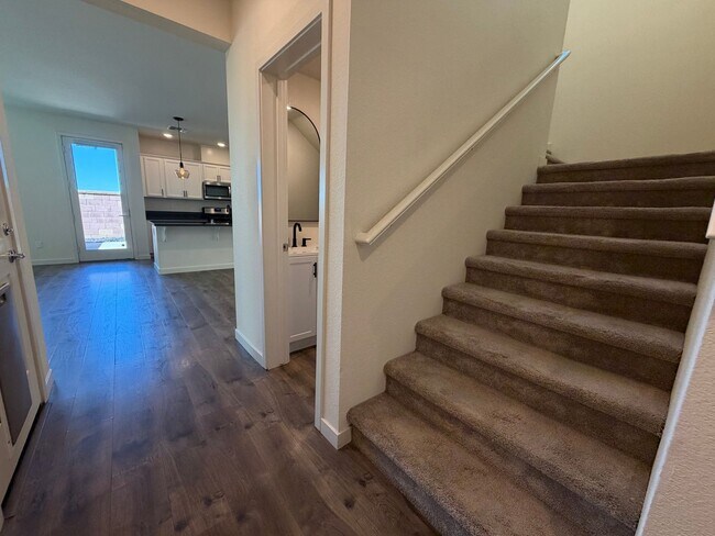 Building Photo - Beautiful 3-Bedroom Home in Anatolia