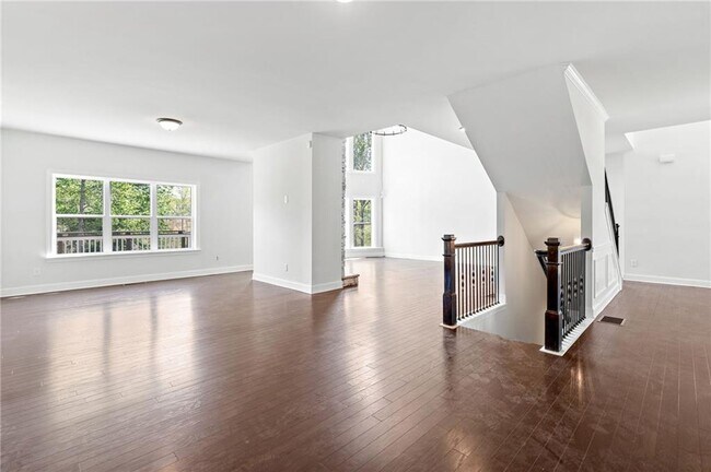 Building Photo - 4180 Woodwind Dr
