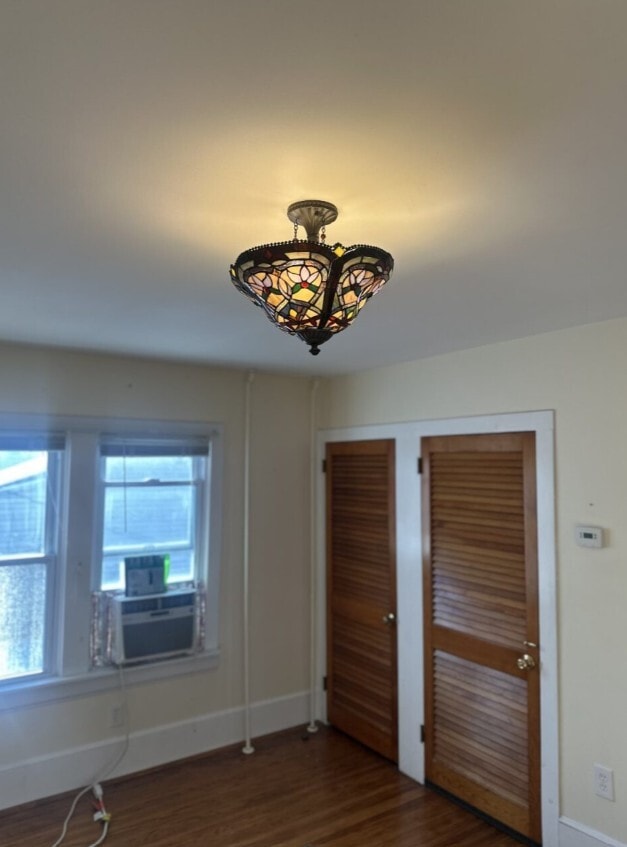 Building Photo - 986 Ash St