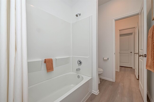 Building Photo - 21119 Bella Coral Dr