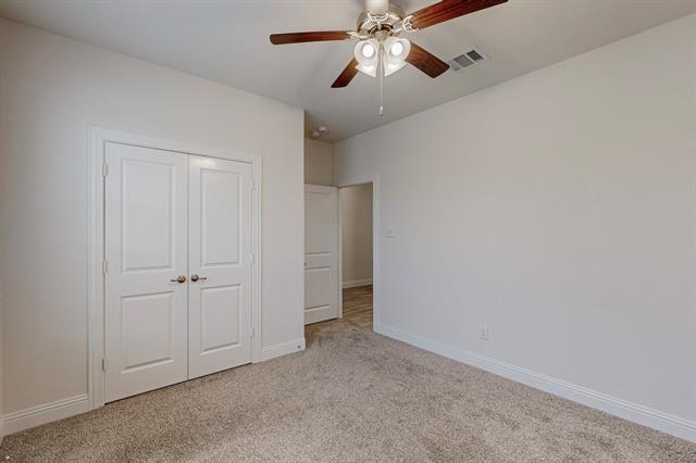 Building Photo - 10925 Klondike Ln