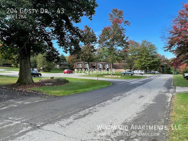 Building Photo - 204 Gusty Dr