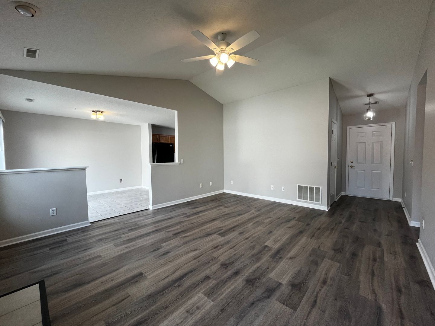 Building Photo - 7717 Frontier Ave