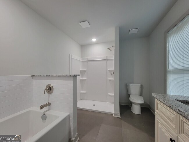 Building Photo - 403 Loblolly Ridge Rd