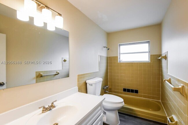 Building Photo - 11860 NW 29th Pl
