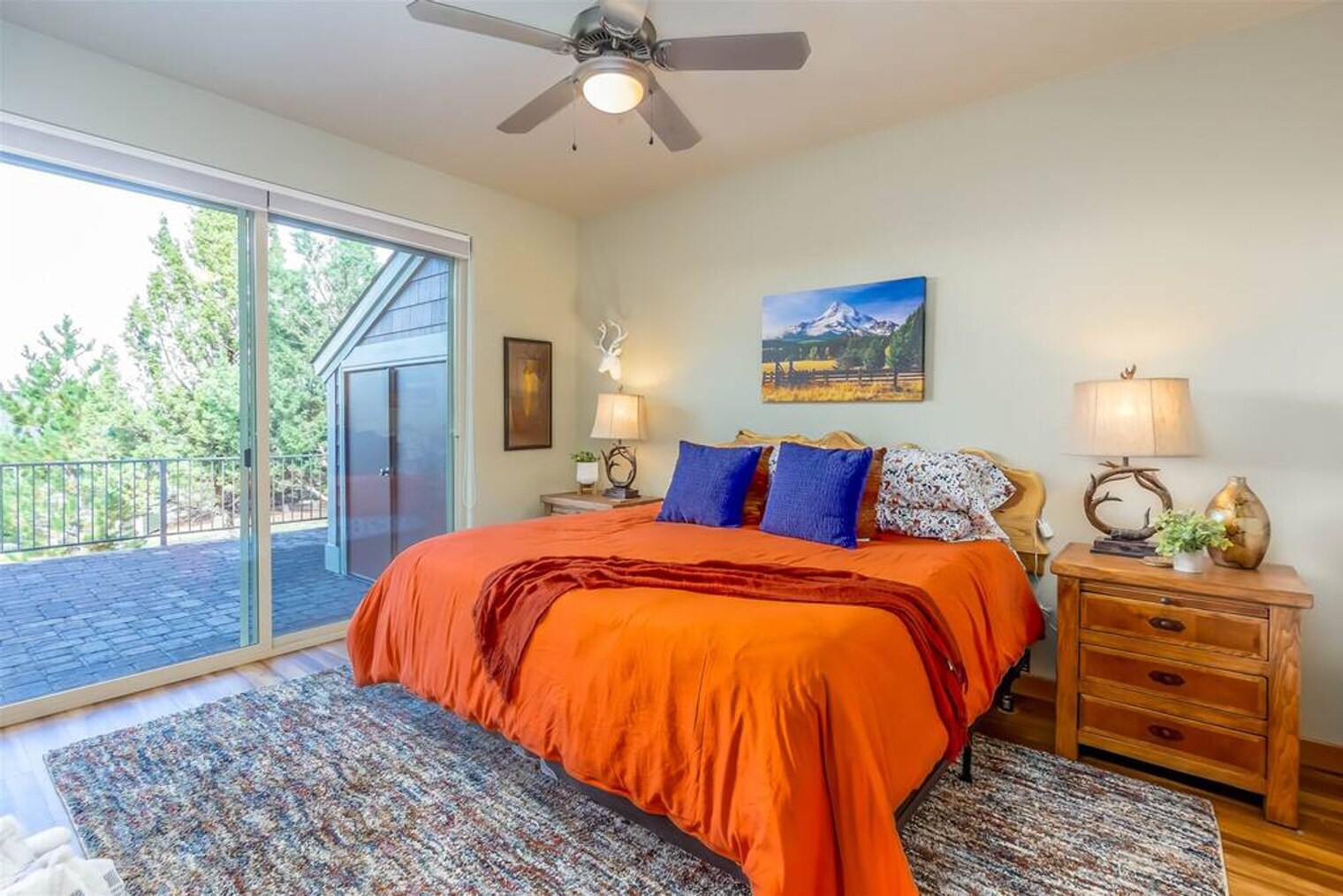 Building Photo - 11043 Village Loop