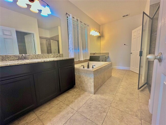 Building Photo - 2300 Kelbrook Ct