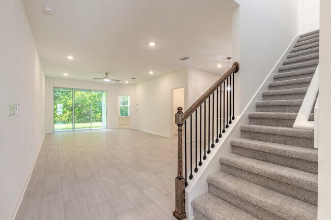 Building Photo - 225 Misty Harbor Trace