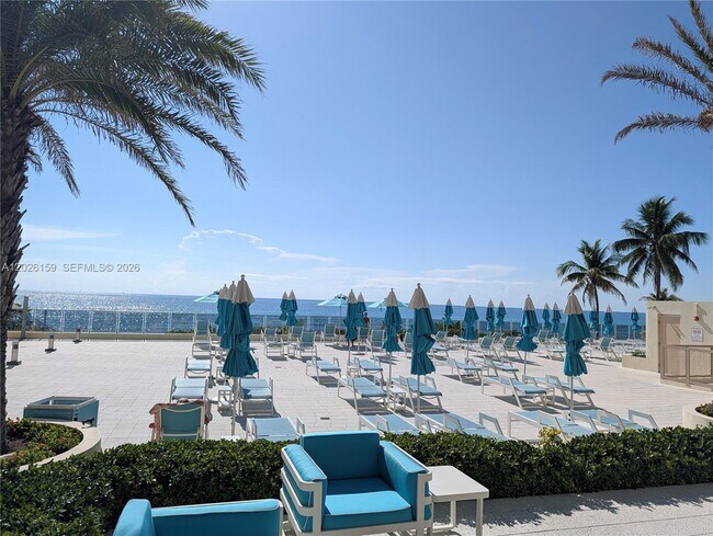 Building Photo - 2501 S Ocean Dr