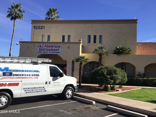 Building Photo - 12221 W Bell Rd