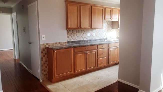 Primary Photo - 3807 Ferdinand Pl