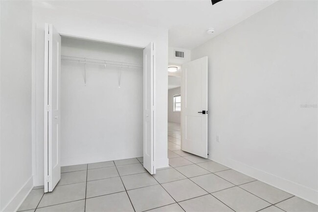 Building Photo - 3514 Gulf Blvd