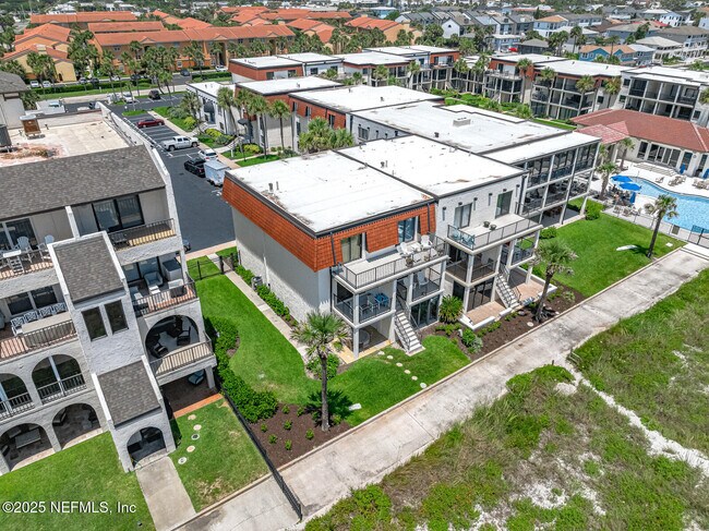 Building Photo - 2343 Costa Verde Blvd