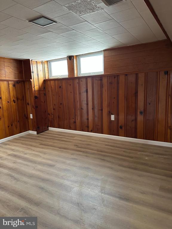 Building Photo - 4304 Roberton Ave