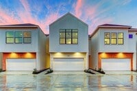 Building Photo - 3905 Tulane Oak Dr