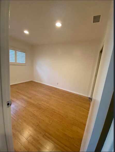 Building Photo - 1630 Griffith Park Blvd