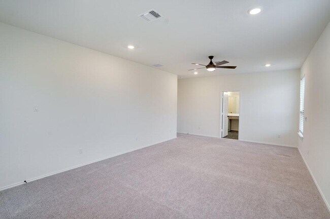 Building Photo - 4732 Padula Dr