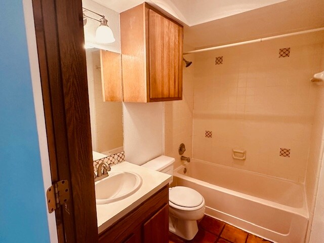 Building Photo - 2600 W Zia Rd