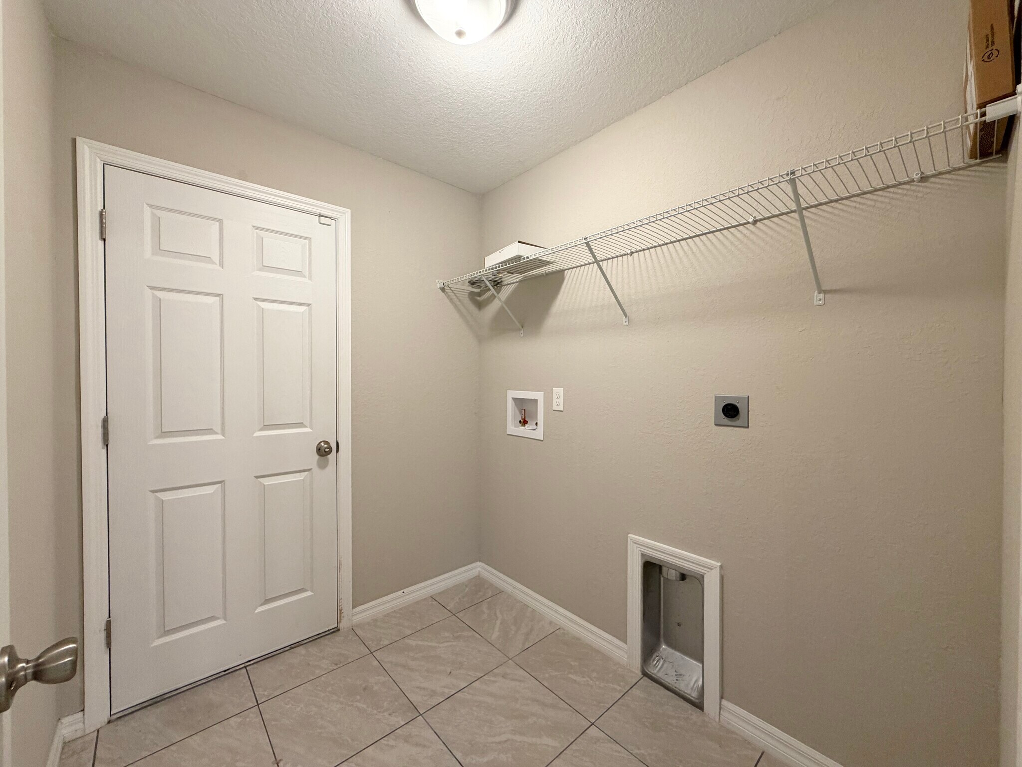 Building Photo - 7 Juniper Pass Way
