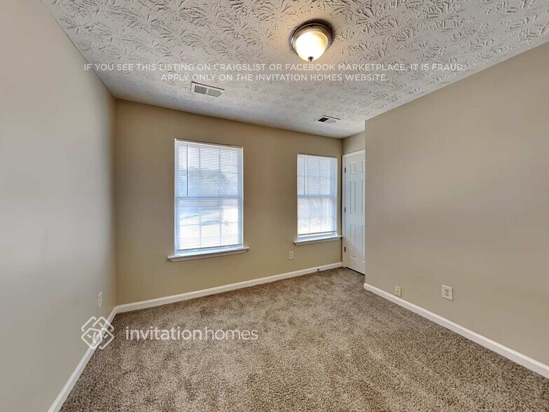 Building Photo - 8251 Sterling Ln