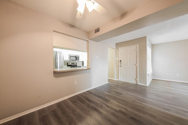 Building Photo - Spacious Duncanville 3-Bedroom Home