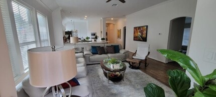 Building Photo - 3402 Plymouth Pointe Ln