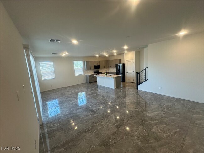 Building Photo - 6634 Tumoulin St