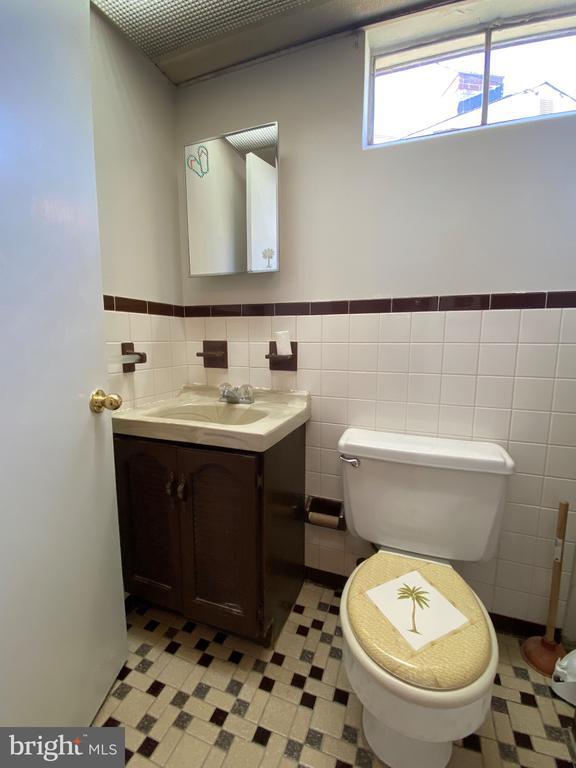 Building Photo - 311 Colby Cir
