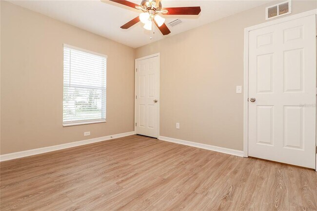 Building Photo - 2050 14th St S