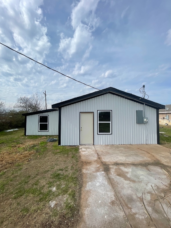 Building Photo - 258 Carroll Dr