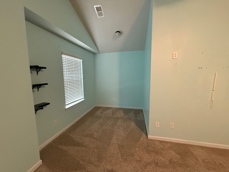 Building Photo - 1050 Mcconaughy Ct