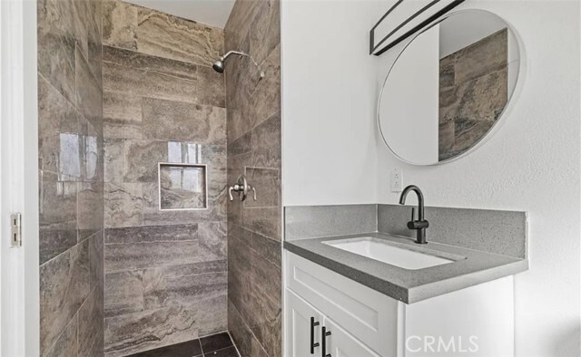 Building Photo - 38466 Sumac Ave