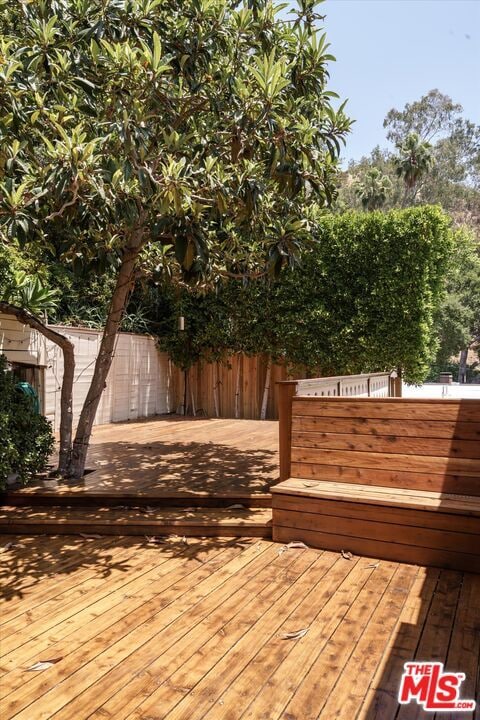 Building Photo - 2030 Laurel Canyon Blvd