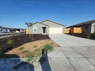 Building Photo - Newly constructed 4 bedroom/ 3 bathroom co...