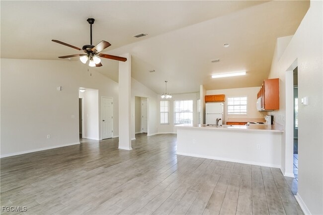 Building Photo - 1336 Japan St