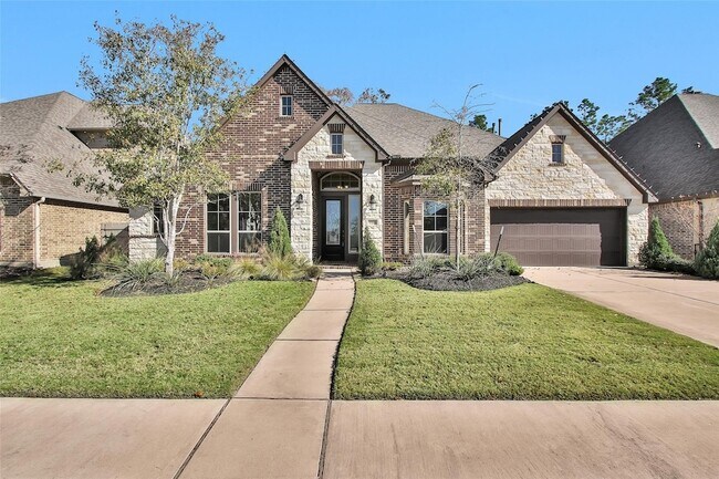 Building Photo - 17339 Camillia Trails