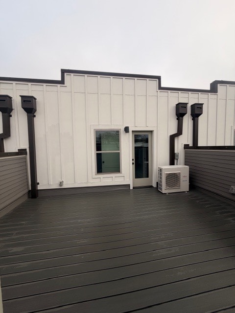 Building Photo - 14 Walnut St NE