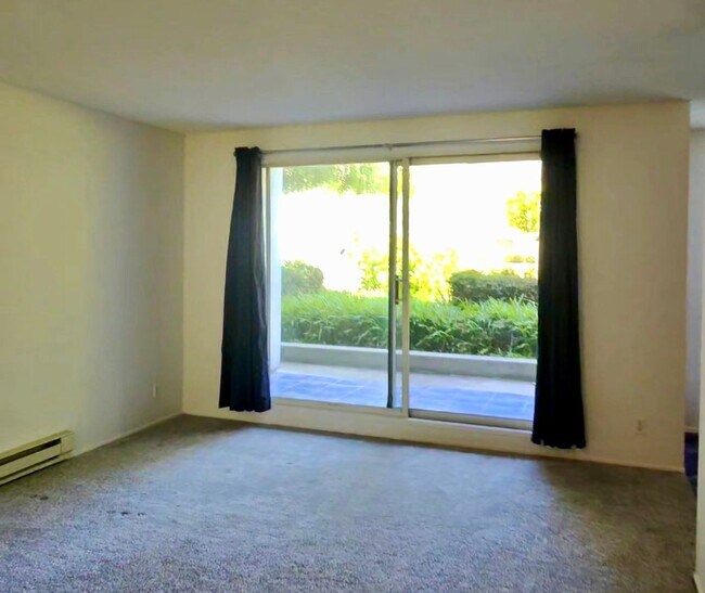 Primary Photo - Watergate Garden Condo | 2 Bed, 2 Bath wit...