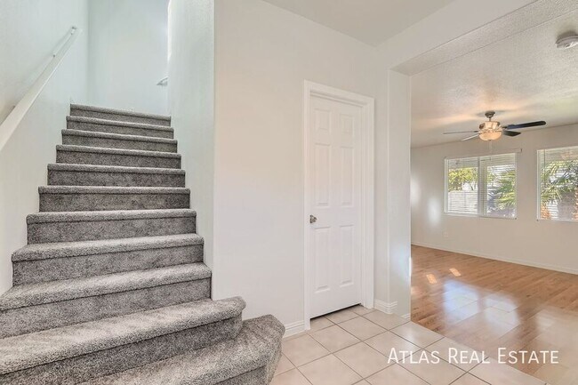 Building Photo - 9278 Shellmont Ct