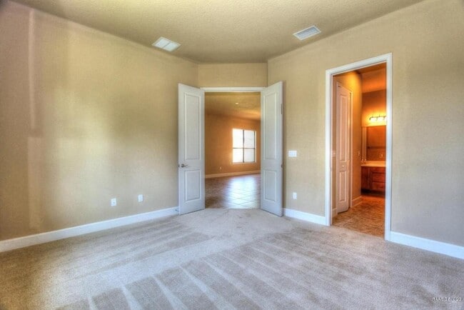 Building Photo - 1213 Kilkenny Ct