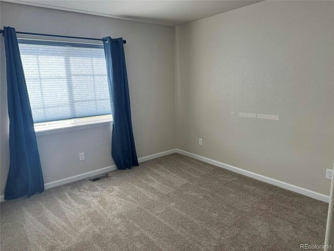 Building Photo - 4321 Yellowbells Dr