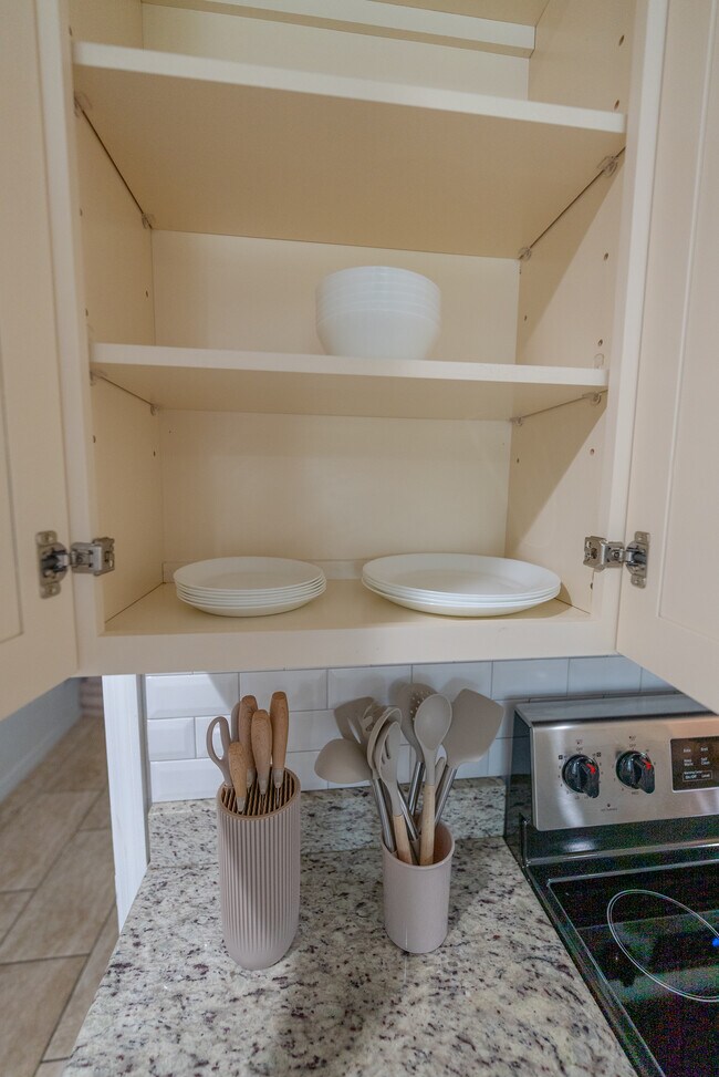 Building Photo - 2627 Ambergate Rd