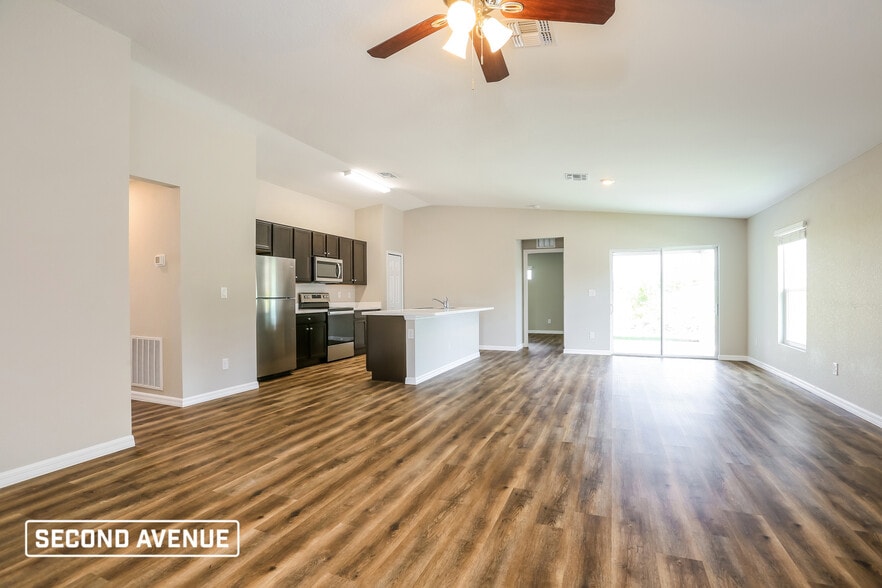 Building Photo - 3714 17th St SW