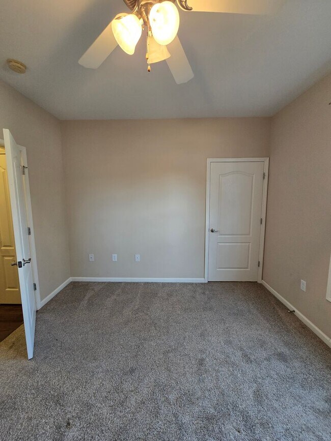 Building Photo - 2641-103 McArthur Landing ~ McArthur Landing