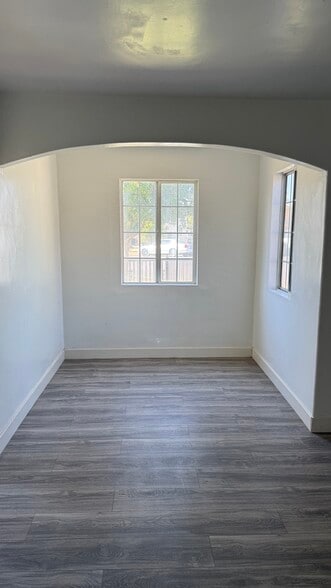 Building Photo - 3424 Santa Fe St