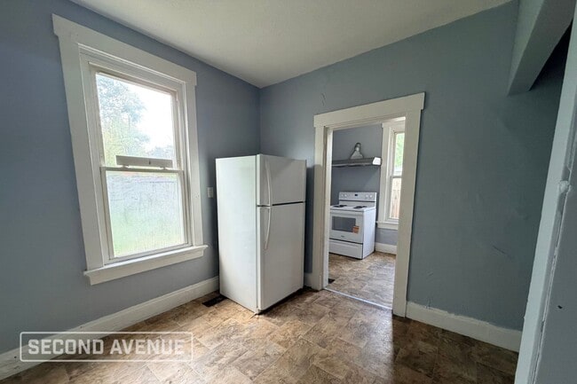 Building Photo - 417 Franklin St