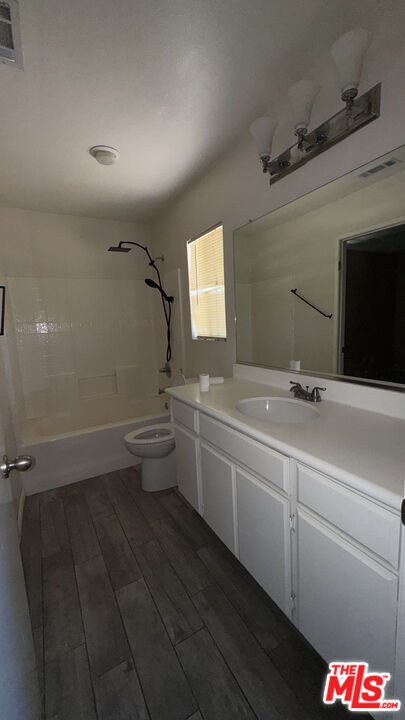 Building Photo - 9465 Nickellaus Ct