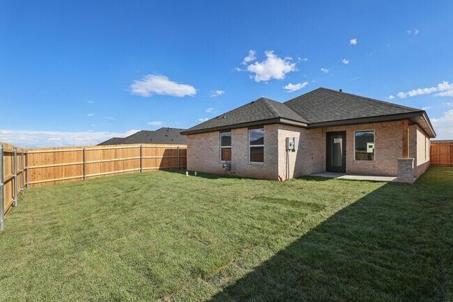 Building Photo - 8904 Oakleaf Ct